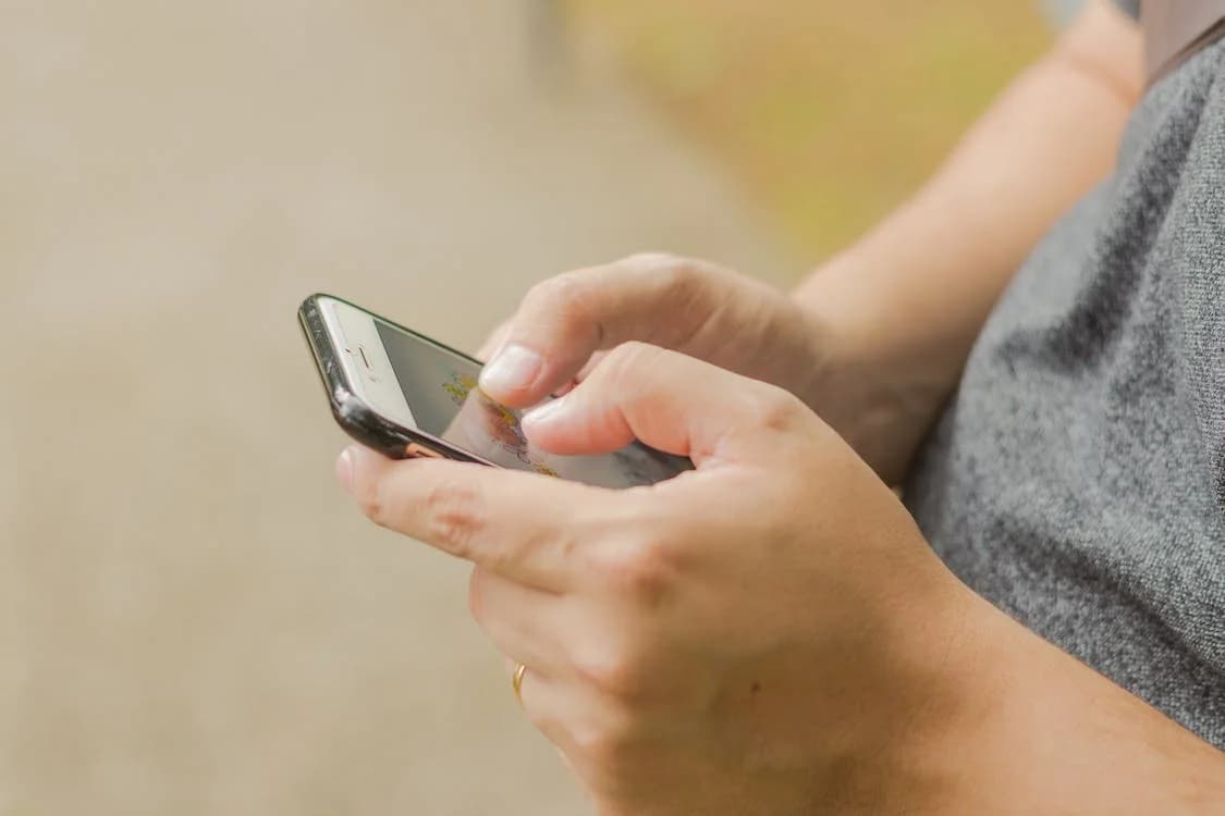 Man holding a phone